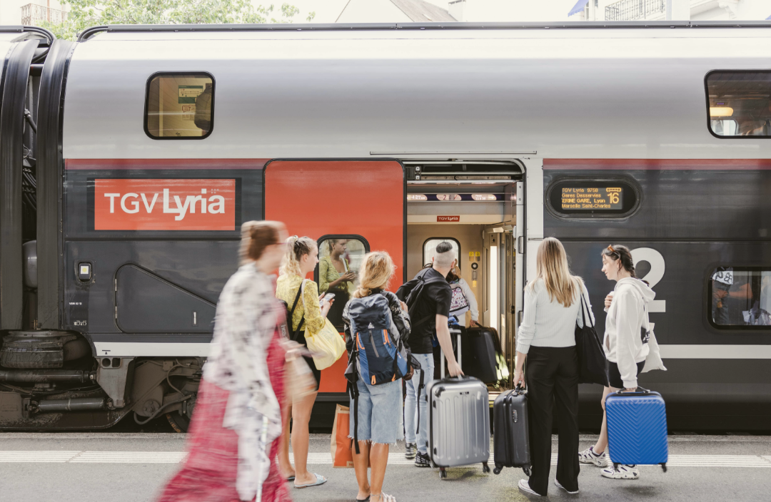 TGV Lyria - Une collaboration DropTeam